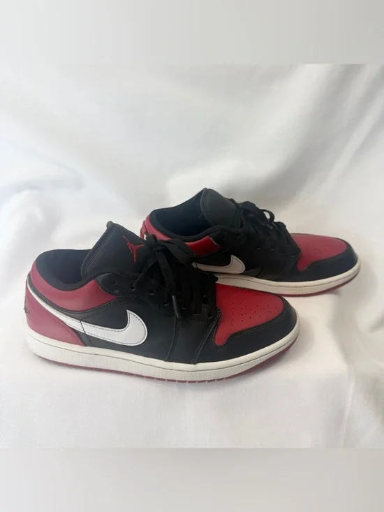 Men’s Air Jordan 1 Low (553558-066) - Picture 3 of 11